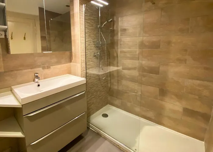 Le Sidonie アパート Bagnères-de-Luchon